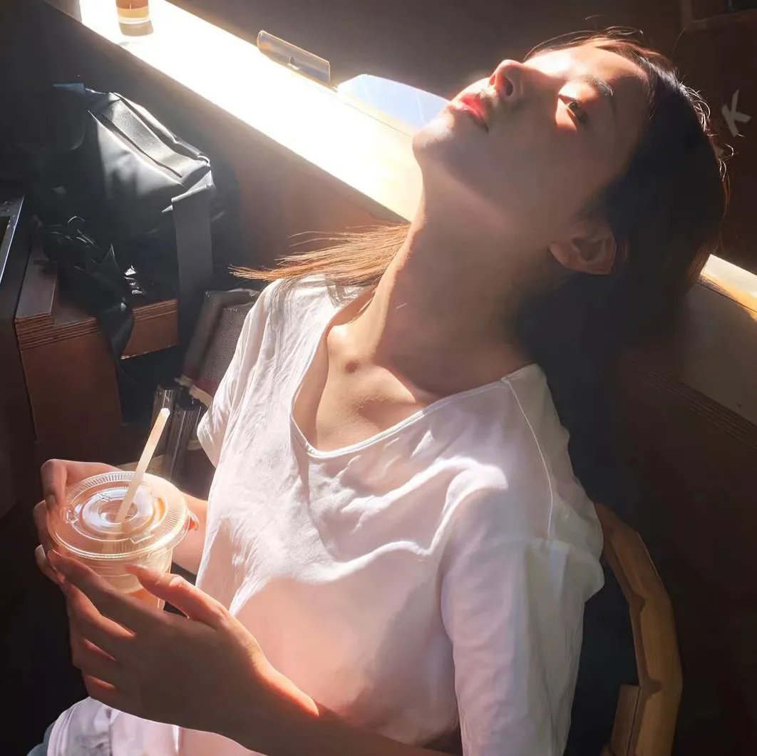 红袖添香